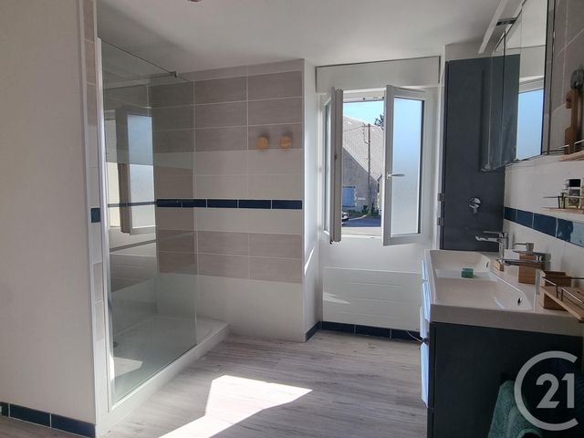 maison à vendre - 6 pièces - 153.0 m2 - JALOGNES - 18 - CENTRE - Century 21 Agence Ducreux