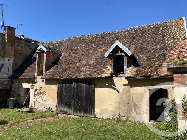 maison à vendre - 7 pièces - 77.0 m2 - ST AMAND EN PUISAYE - 58 - BOURGOGNE - Century 21 Agence Ducreux