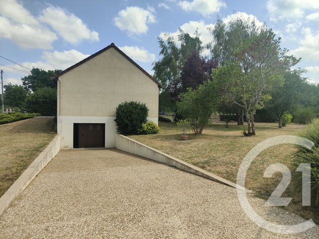 maison à vendre - 5 pièces - 78.4 m2 - COSNE COURS SUR LOIRE - 58 - BOURGOGNE - Century 21 Agence Ducreux