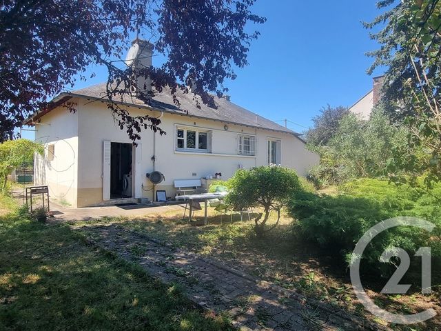 maison à vendre - 5 pièces - 90.0 m2 - ST SATUR - 18 - CENTRE - Century 21 Agence Ducreux