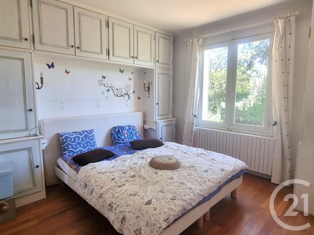maison à vendre - 5 pièces - 90.0 m2 - ST SATUR - 18 - CENTRE - Century 21 Agence Ducreux
