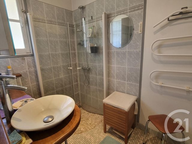 maison à vendre - 5 pièces - 90.0 m2 - ST SATUR - 18 - CENTRE - Century 21 Agence Ducreux