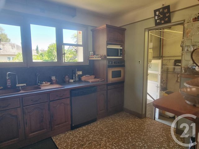 maison à vendre - 5 pièces - 90.0 m2 - ST SATUR - 18 - CENTRE - Century 21 Agence Ducreux