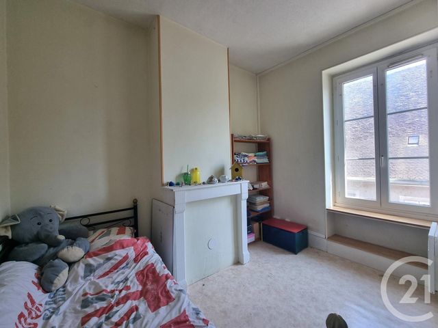 maison à vendre - 6 pièces - 103.5 m2 - ST SATUR - 18 - CENTRE - Century 21 Agence Ducreux