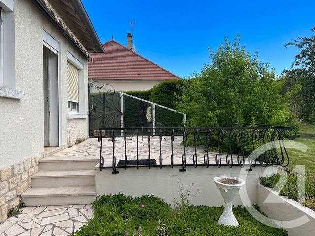 maison à vendre - 4 pièces - 82.0 m2 - COSNE COURS SUR LOIRE - 58 - BOURGOGNE - Century 21 Agence Ducreux