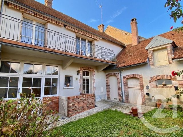 Maison à vendre ST AMAND EN PUISAYE