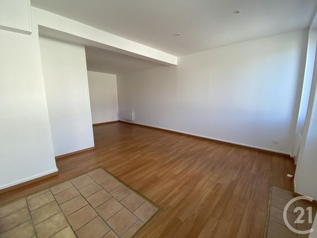 maison à vendre - 4 pièces - 80.0 m2 - SENS BEAUJEU - 18 - CENTRE - Century 21 Agence Ducreux