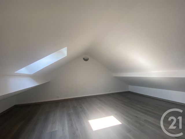 maison à vendre - 4 pièces - 80.0 m2 - SENS BEAUJEU - 18 - CENTRE - Century 21 Agence Ducreux