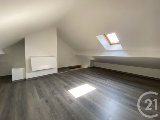 maison à vendre - 4 pièces - 80.0 m2 - SENS BEAUJEU - 18 - CENTRE - Century 21 Agence Ducreux