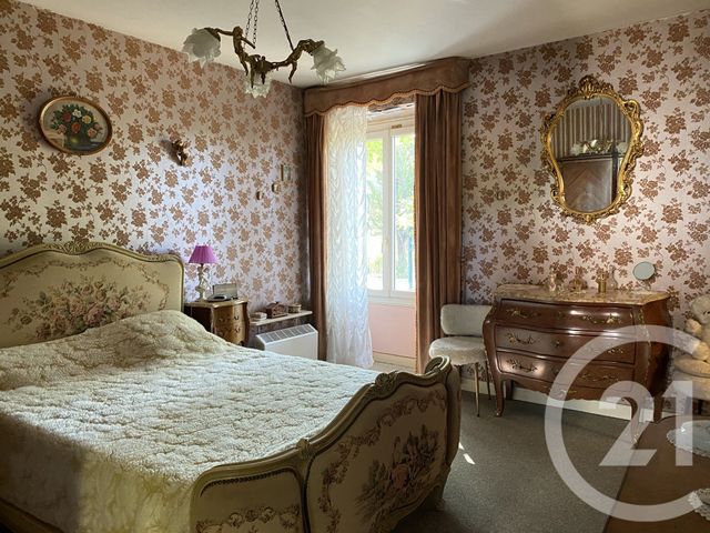 maison à vendre - 4 pièces - 105.0 m2 - SURY EN VAUX - 18 - CENTRE - Century 21 Agence Ducreux