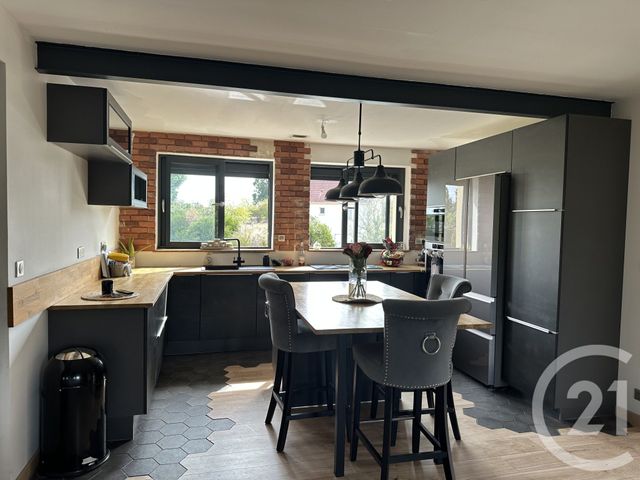 maison à vendre - 4 pièces - 139.0 m2 - BOULLERET - 18 - CENTRE - Century 21 Agence Ducreux