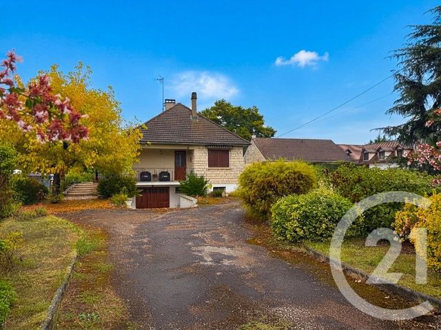 maison à vendre - 4 pièces - 82.0 m2 - COSNE COURS SUR LOIRE - 58 - BOURGOGNE - Century 21 Agence Ducreux