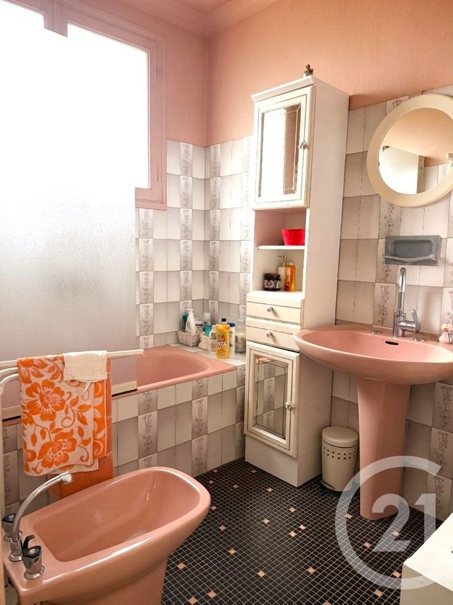 maison à vendre - 4 pièces - 82.0 m2 - COSNE COURS SUR LOIRE - 58 - BOURGOGNE - Century 21 Agence Ducreux