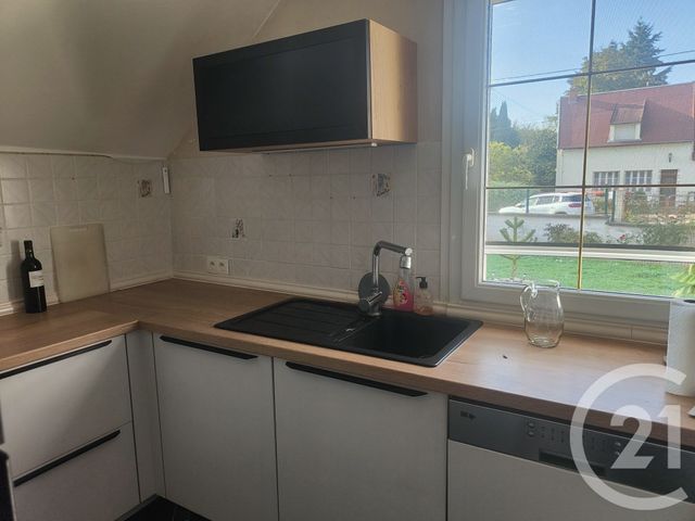 maison à vendre - 3 pièces - 88.0 m2 - JUSSY LE CHAUDRIER - 18 - CENTRE - Century 21 Agence Ducreux