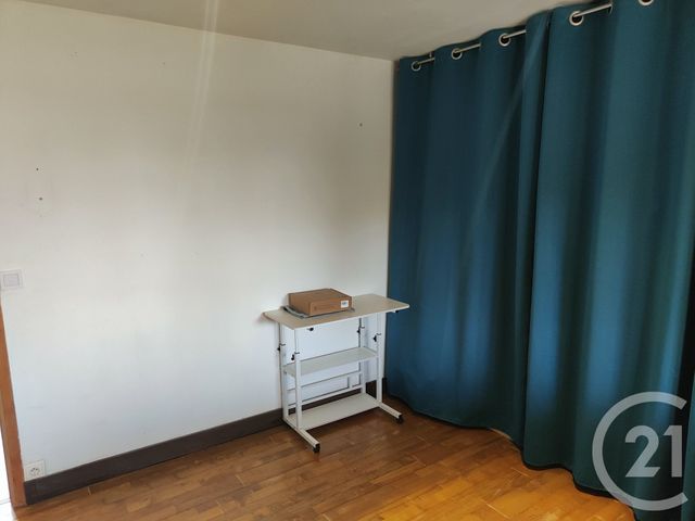 maison à vendre - 3 pièces - 88.0 m2 - JUSSY LE CHAUDRIER - 18 - CENTRE - Century 21 Agence Ducreux
