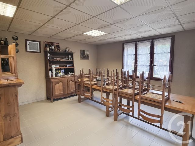 maison à vendre - 9 pièces - 230.0 m2 - CREZANCY EN SANCERRE - 18 - CENTRE - Century 21 Agence Ducreux